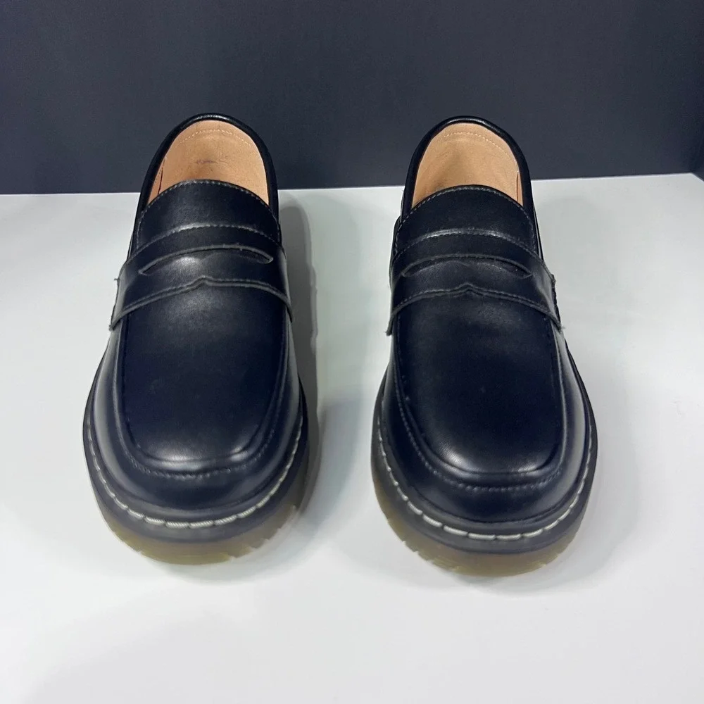 Black Penny Loafers Chunky Lug Sole Slip On Shoes Womens 8 US Preppy